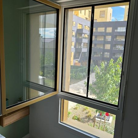 Superbe T2 Proche De La Gare Rer Tgv Massy Palaiseau Appartement Buitenkant foto