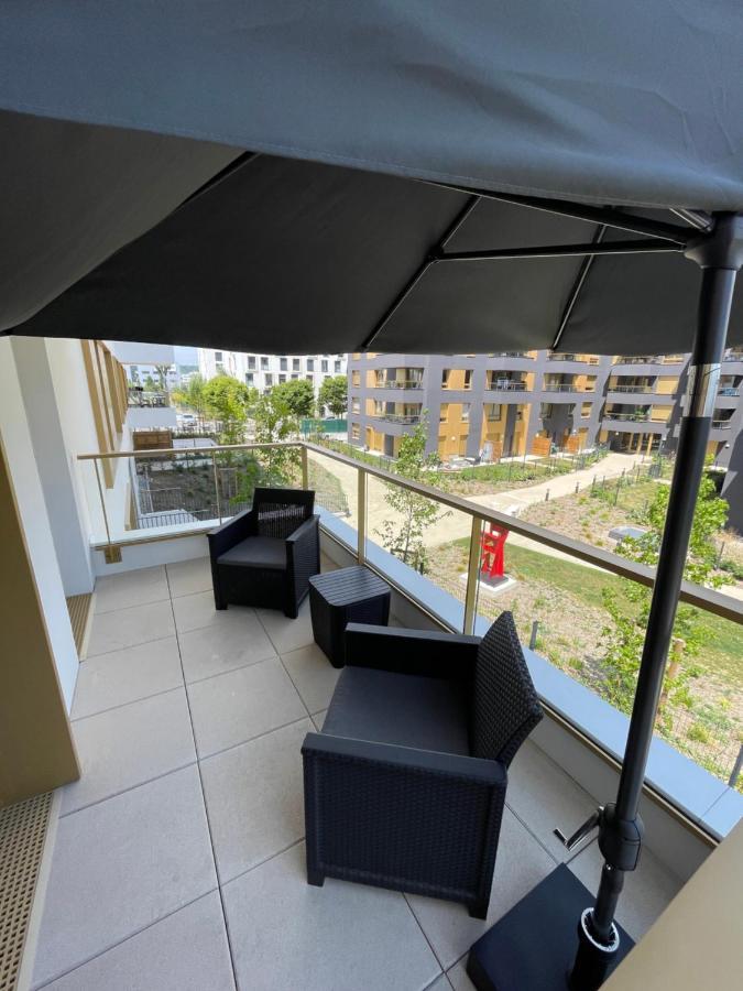 Superbe T2 Proche De La Gare Rer Tgv Massy Palaiseau Appartement Buitenkant foto